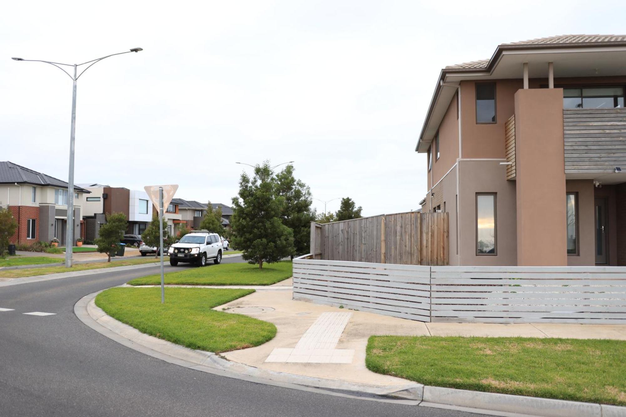 Melbourne Holiday House For 15 Peoples In Sanctuary Lake Point Cook Exterior foto
