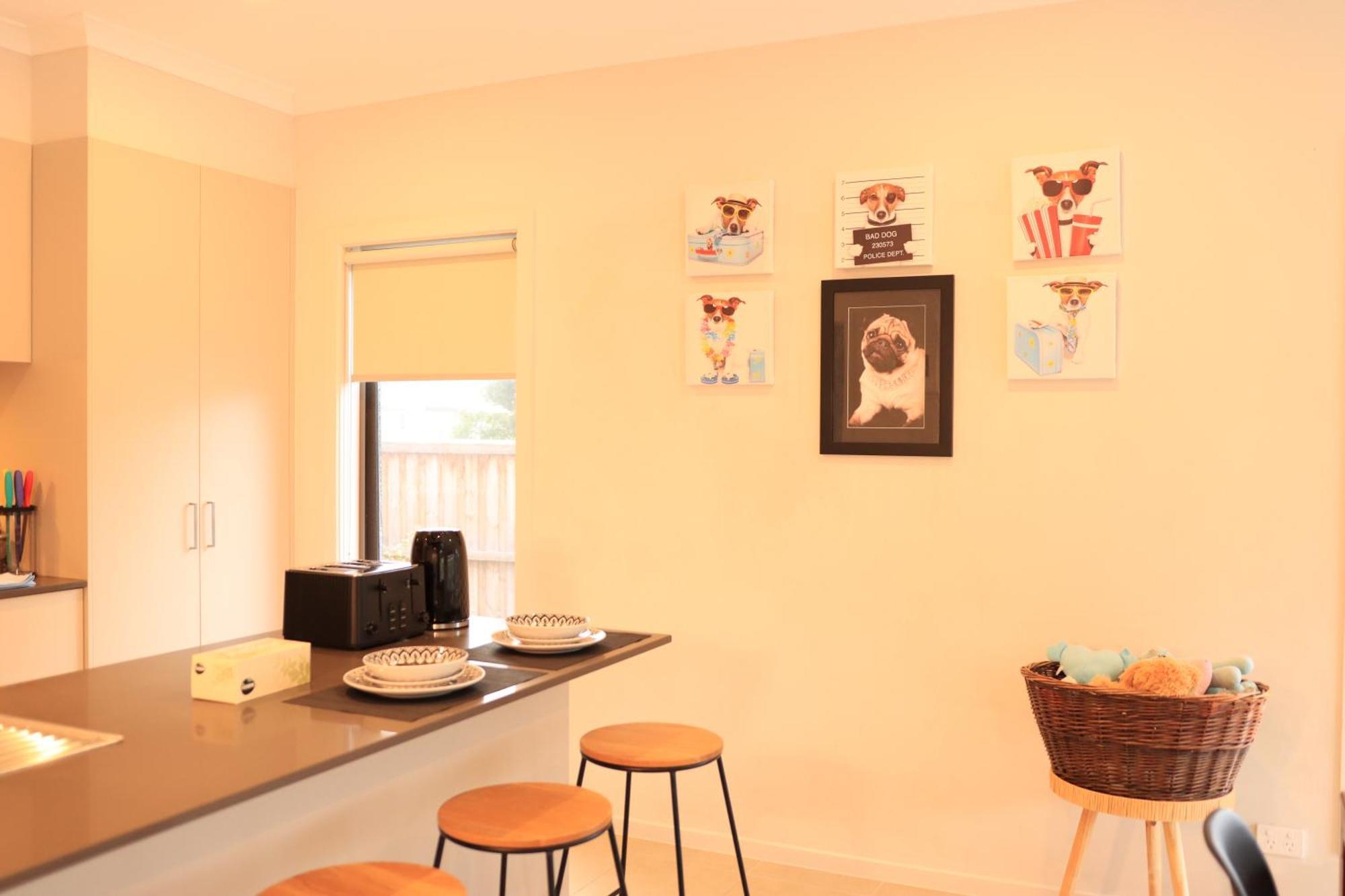 Melbourne Holiday House For 15 Peoples In Sanctuary Lake Point Cook Exterior foto
